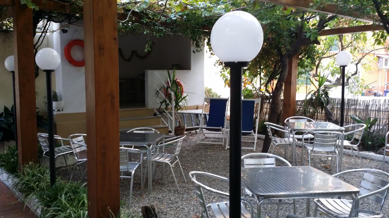 Hotel San Giorgio Alassio Buitenkant foto